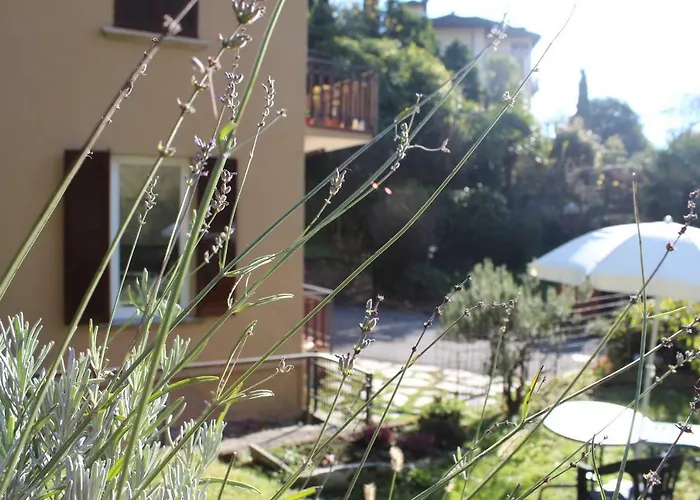 Atelier 55 Casa Arte E Natura Como
